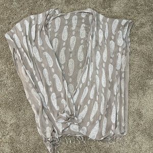 PAISLEY SHAWL/WRAP